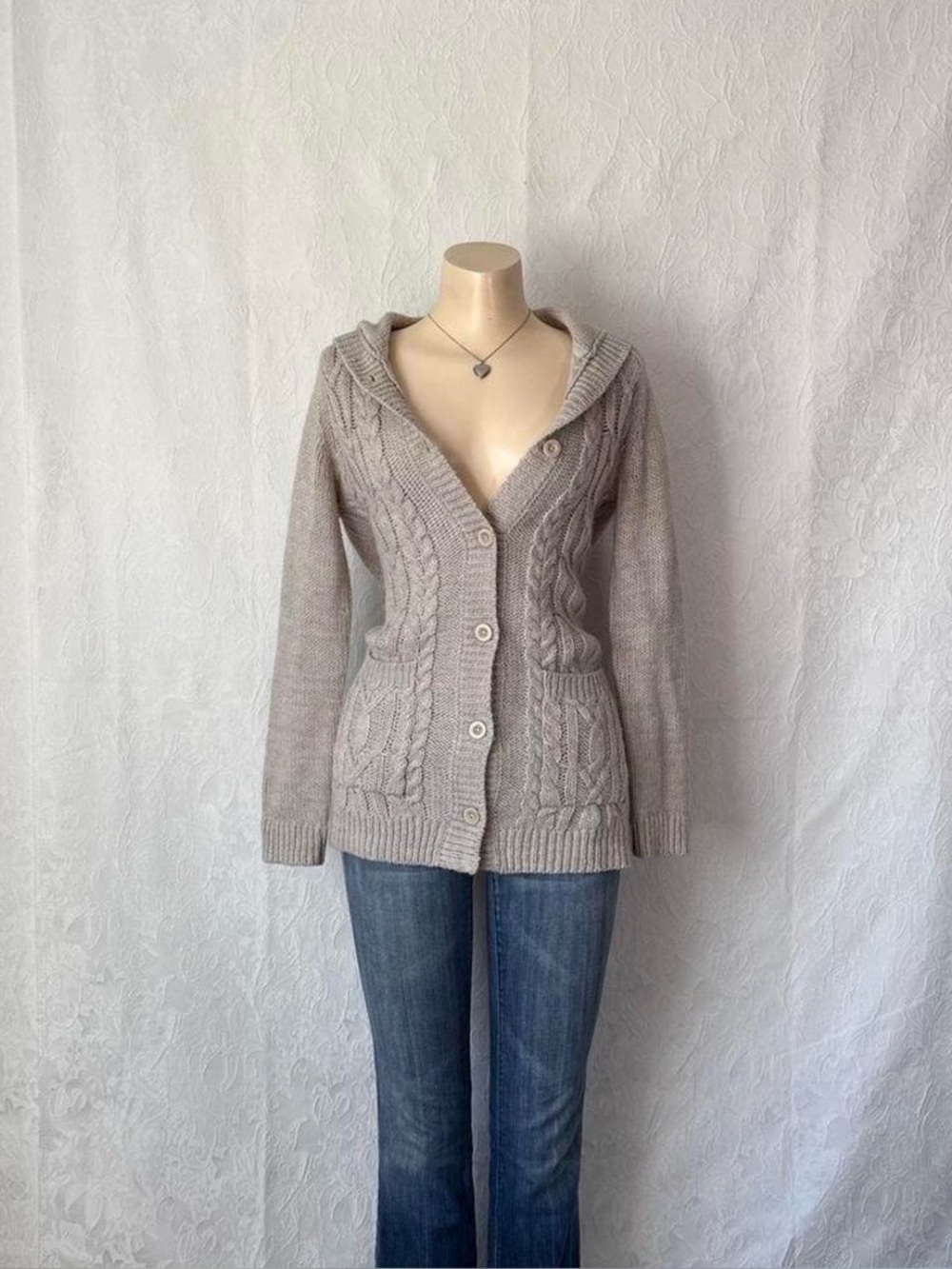 royal robbins beige cable knit hoodie